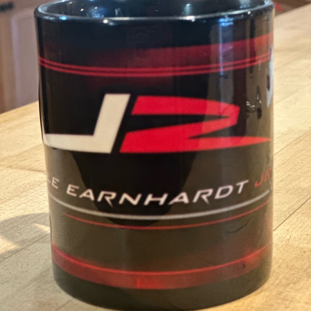 Black and Red Racing Mug - Picture 4 of 6